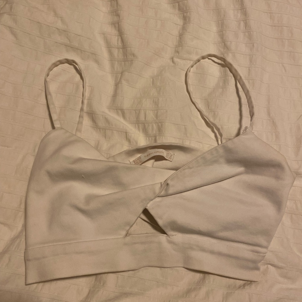 ZARA trafulc white, crop top, spaghetti strap, summer top, knot with cut out